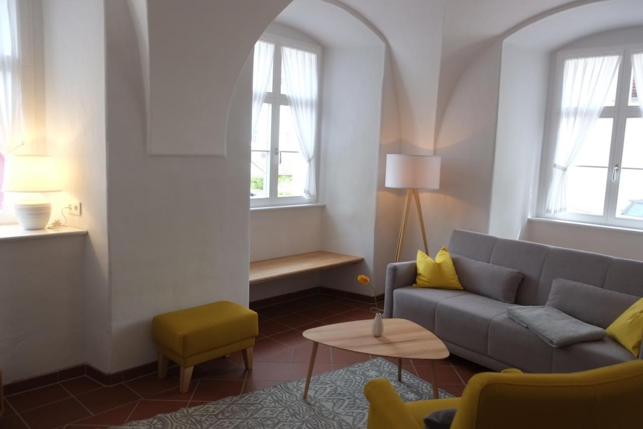 60Qm Wohnung Naabtal Im Historischen Pfarrhaus Pielenhofen Buitenkant foto